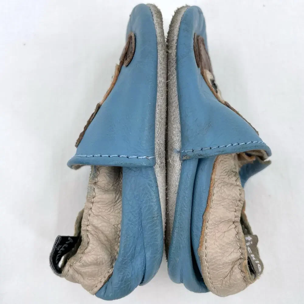 Puppy Shoes Blue Leather Baby Crib Soft Sole Slip On Footware Size 0-6 Months